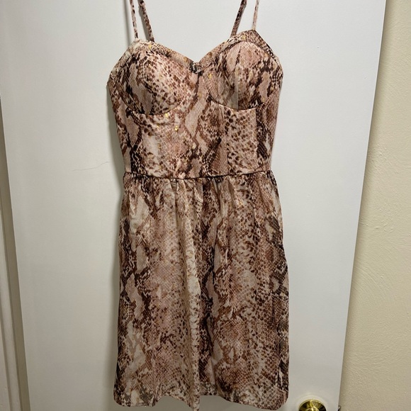 Medium Dress. NWT. Xhilaration. Multi Color - Blush Base with Sparkle. - Picture 2 of 6